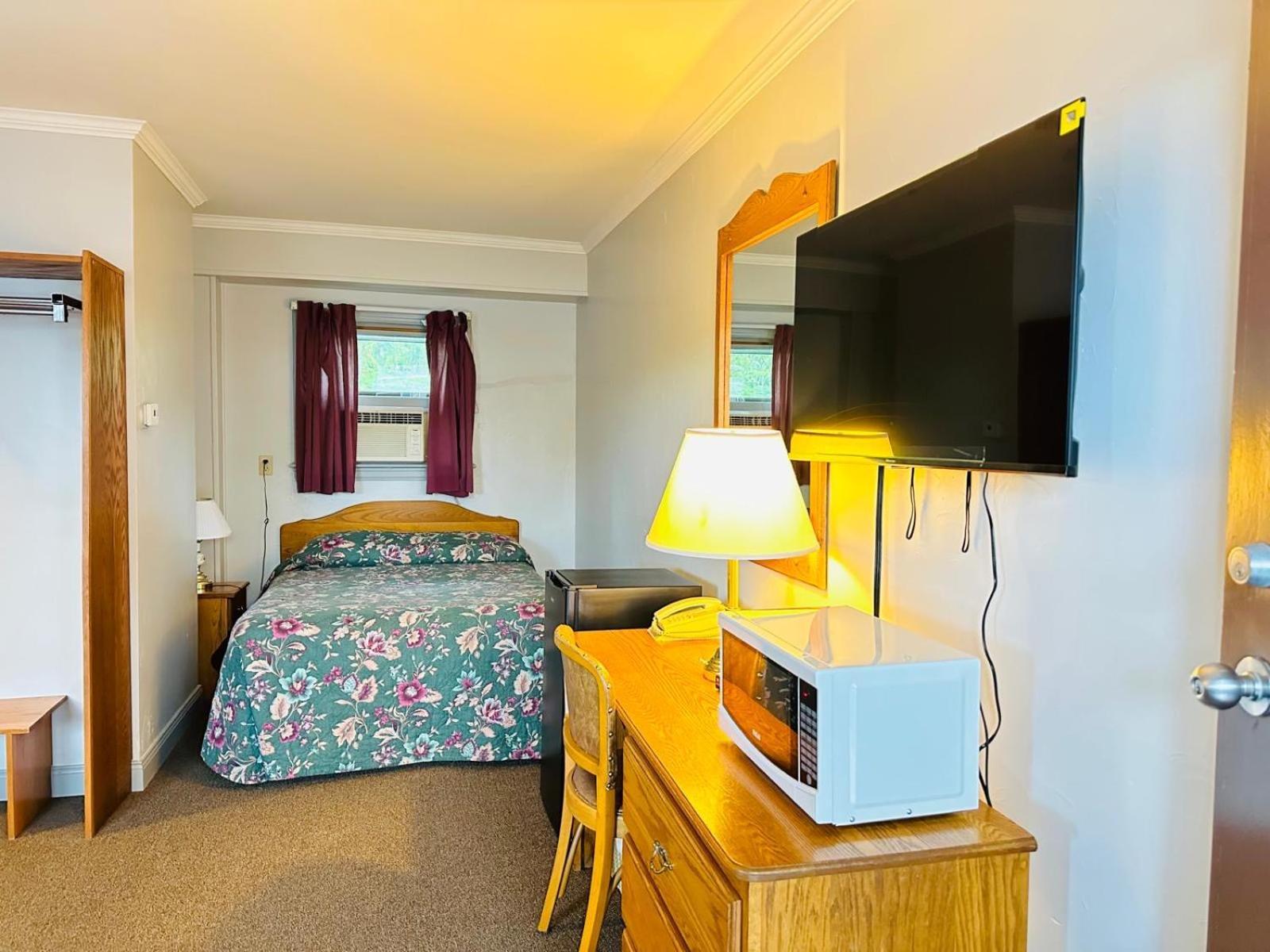 Stiles Motel Hill View Woodstock Luaran gambar