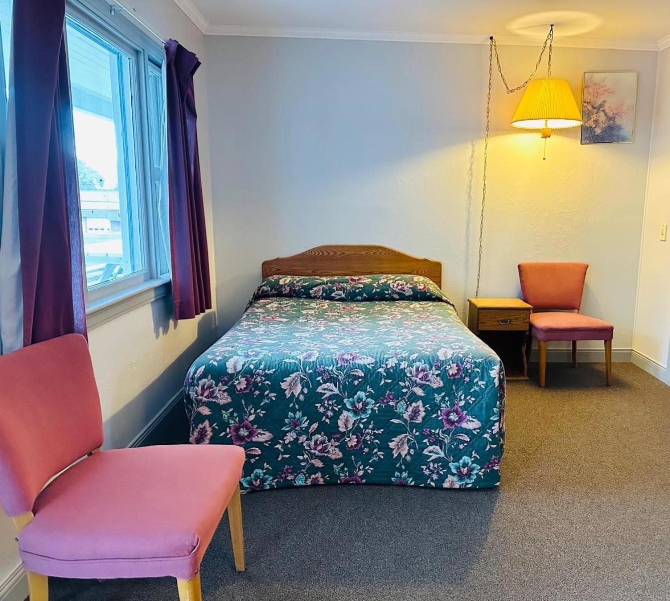 Stiles Motel Hill View Woodstock Luaran gambar
